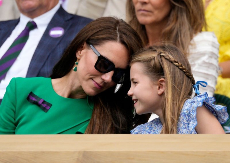 Haljina princeze Charlotte otkriva za koga su William i Kate navijali u finalu Wimbledona?