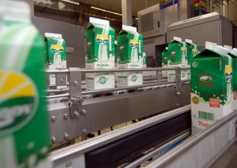 Bosnia puts ban on Vindija and Dukat dairy products