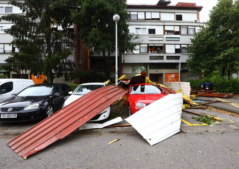 Ove snimke govore o kaosu nastalom u dosad neviđenoj oluji u Zagrebu