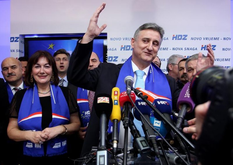 Karamarko i njegov odred ustrašenih robota