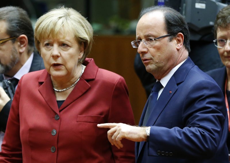 Merkel započinje treći mandat posjetom Parizu