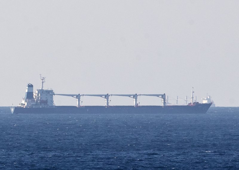 Iz ureda Zelenskog pljušte optužbe: Rusija prijeti civilnim brodovima na Crnom moru