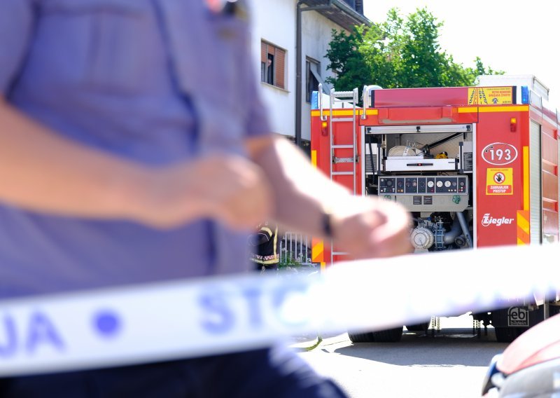 Izgorjela terasa kafića u zagrebačkoj Dubravi