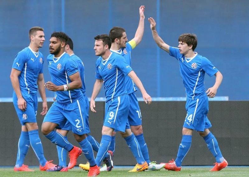 Henriquezov hat-trick u Dinamovom 'gaženju' Hajduka