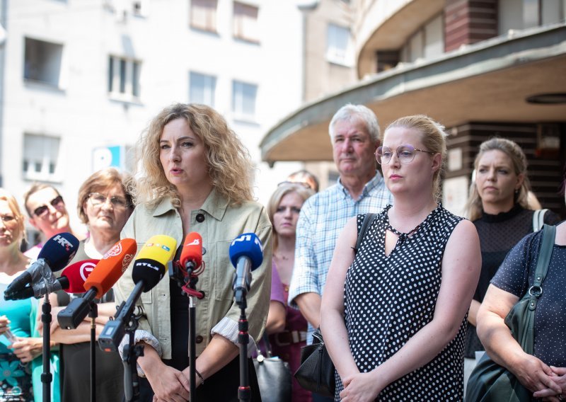 Sindikati poručili: Sutra možemo krenuti raditi ako tako odluči Vlada