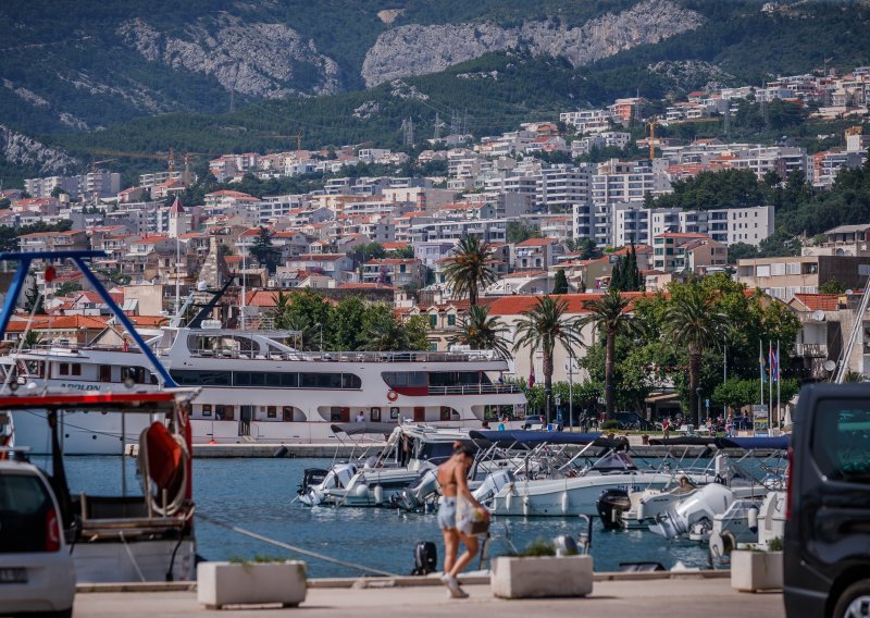 Tko će plaćati turistički ekološki doprinos i hoće li biti zabranjeni novi apartmani?