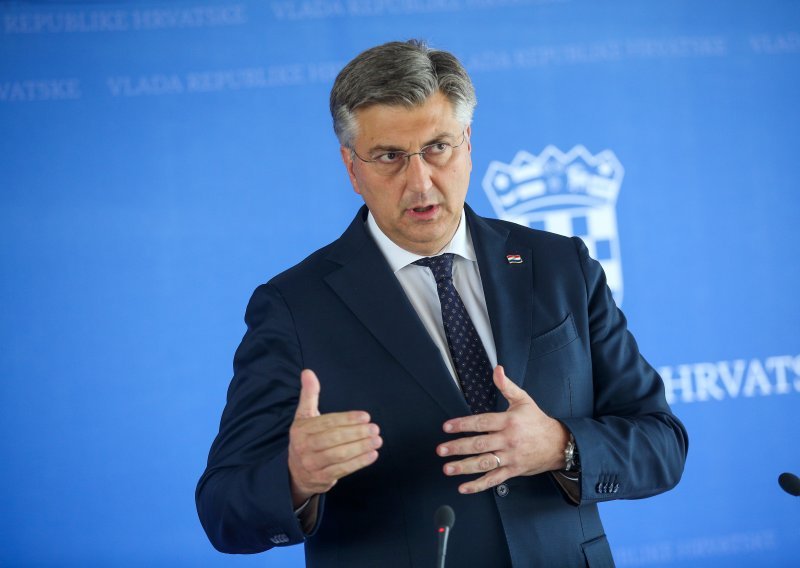 Plenković o aferi HEP, Dodikovu posjetu Milanoviću na Hvaru i otvaranju Markova trga