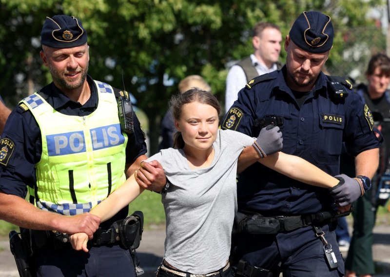 Greta Thunberg otkazala dolazak na sajam knjige, sporan joj je sponzor