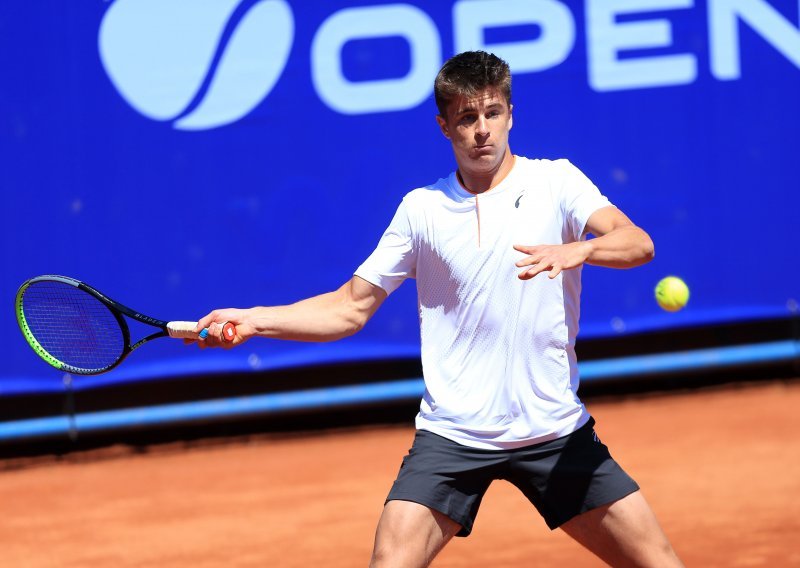 Duje Ajduković izborio polufinale i ostao u igri za 100 ATP bodova