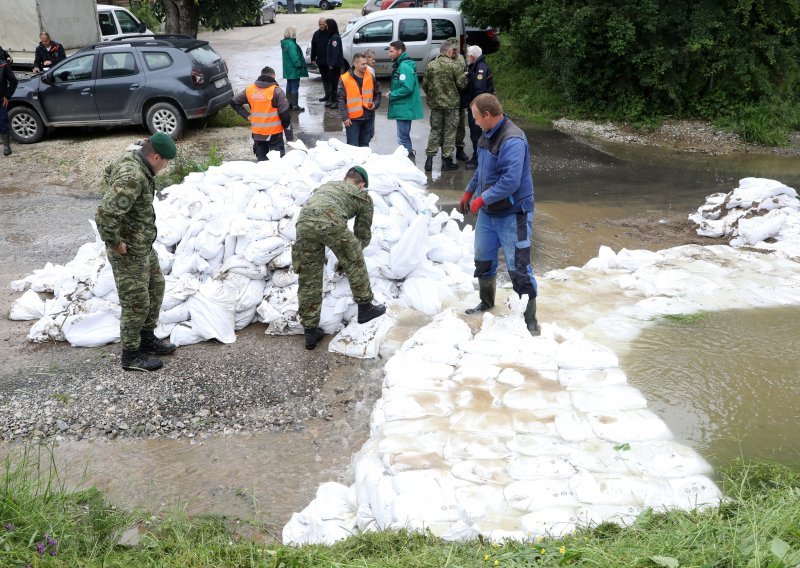 MORH: 150 vojnika u pripravnosti za pomoć u slučaju poplava
