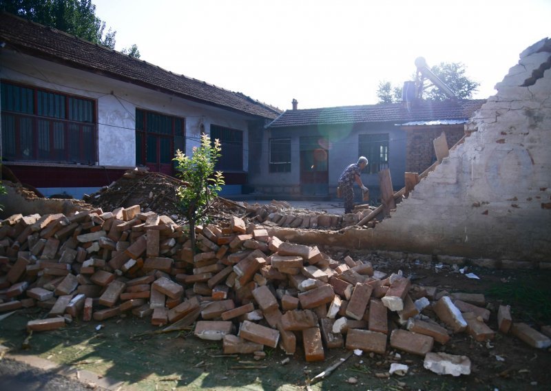 Čak 126 srušenih zgrada i 21 ozljeđena osoba nakon potresa magnitude 5,5