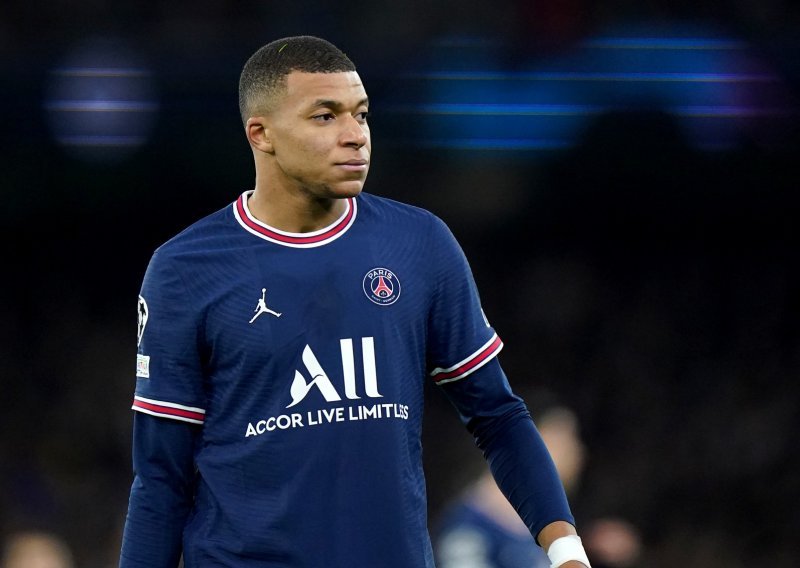 PSG povukao potez koji jasno pokazuje da za njih Kylian Mbappe više ne postoji!