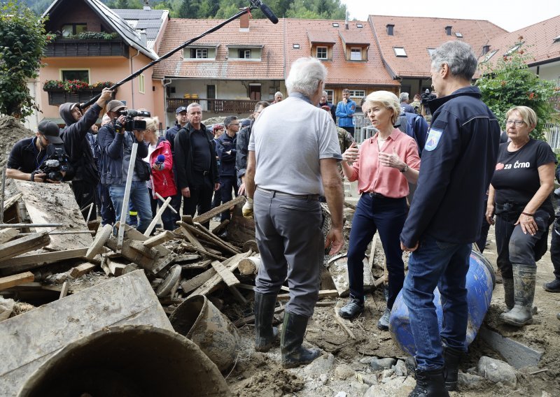 Ursula von der Leyen u Sloveniji: Za poplave stiže 400 milijuna eura iz Fonda solidarnosti