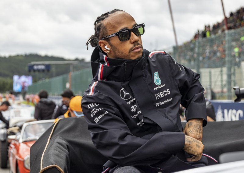 Lewis Hamilton stalno 'plače', a sad je dobio 'po nosu': Prije ti to nije smetalo