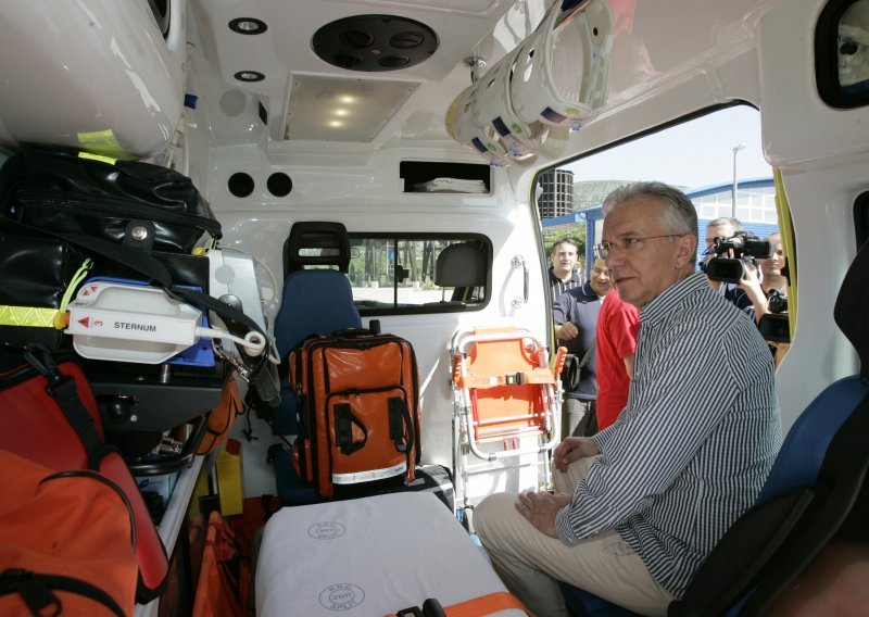 Rajko Ostojić zapeo između neba i zemlje