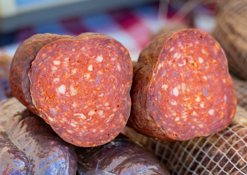 Kupci, oprez! Povlači se ovaj kulen jer sadrži opasnu bakteriju