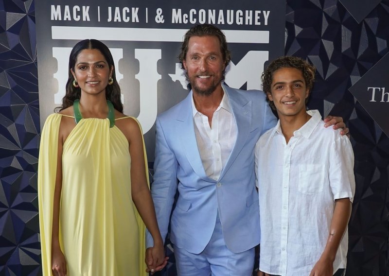 Na sina prenosi prave vrijednosti: Matthew McConaughey i sin Levi u novom projektu