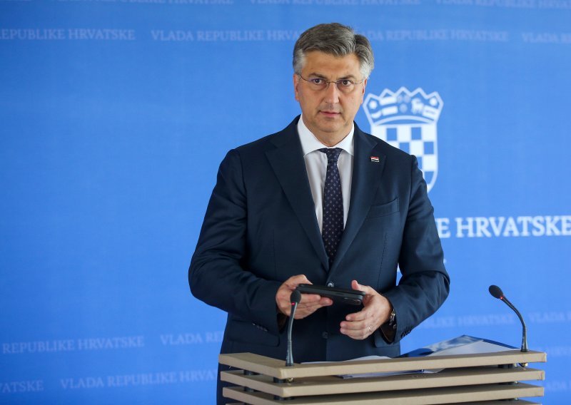 Plenković ide u Grčku, s Micotakisom će razgovarati i o navijačima