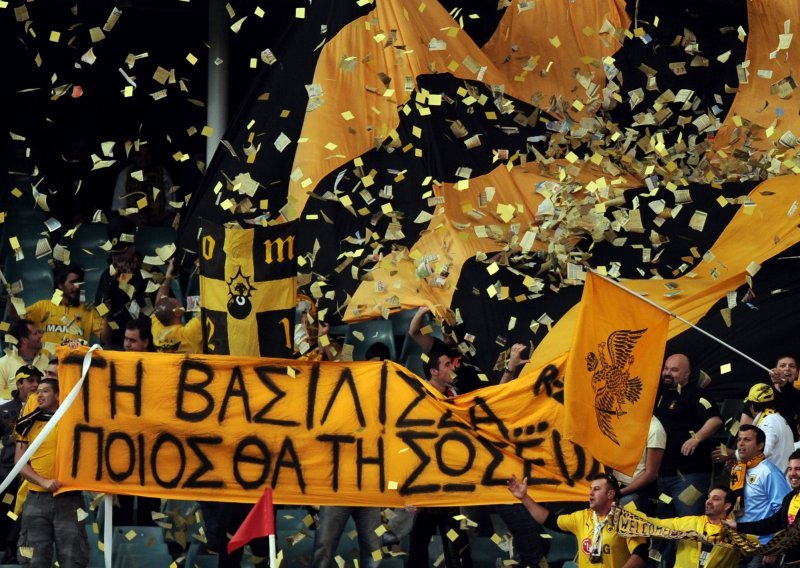 Poruka iz Grčke: Mi smo prijatelji i braća, vjerujem da žalujete za navijačem AEK-a