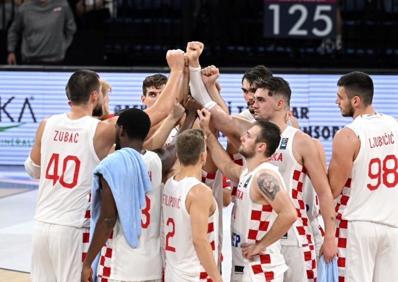 Hrvatska - Ukrajina 85:70, košarka, pretkvalifikacije za Olimpijske igre, 18.8.2023., video sažetak