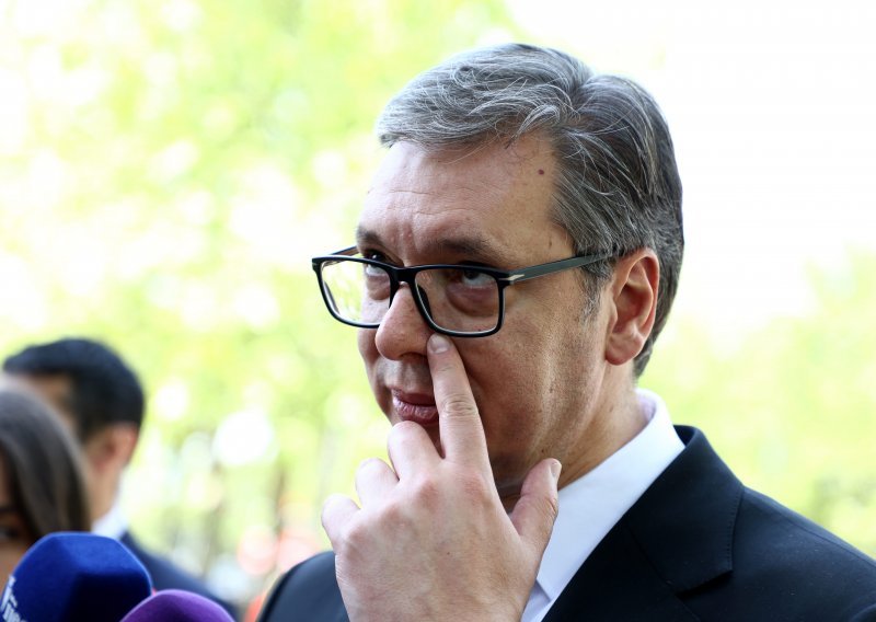 Vučić se ispričao Njemačkoj zbog lažnih tvrdnji srbijanskog ministra policije