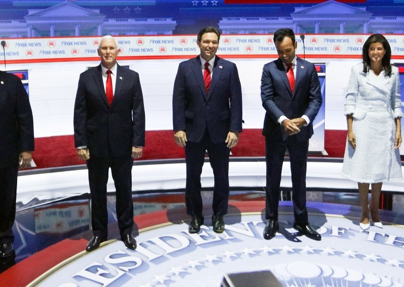 Osmero republikanaca u utrci za predsjednika SAD debatiralo; Trump se nije pojavio