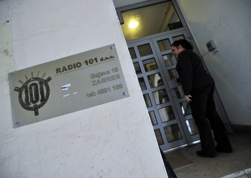 Media servis i stranci u utrci za Radio 101?