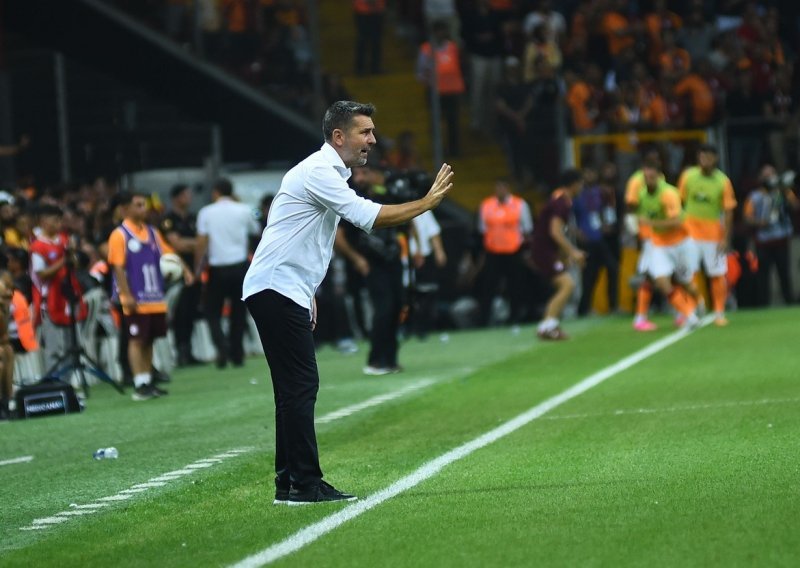Nenad Bjelica sa svojim Trabzonsporom doživio poraz koji nije smio