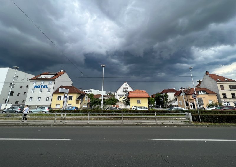 Nevrijeme, tuča, upozorenja meteorologa i Civilne zaštite: Evo kakav nas dan čeka