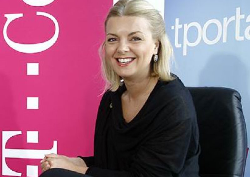 Kerum, Kuret i Ostojić na videochatu kod Mirjane Hrge
