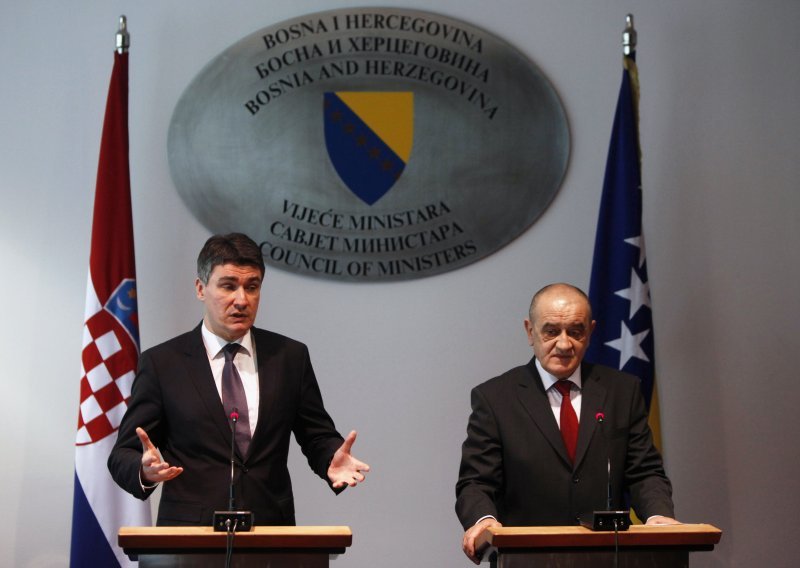 Bosnian presidency and Milanovic hold talks
