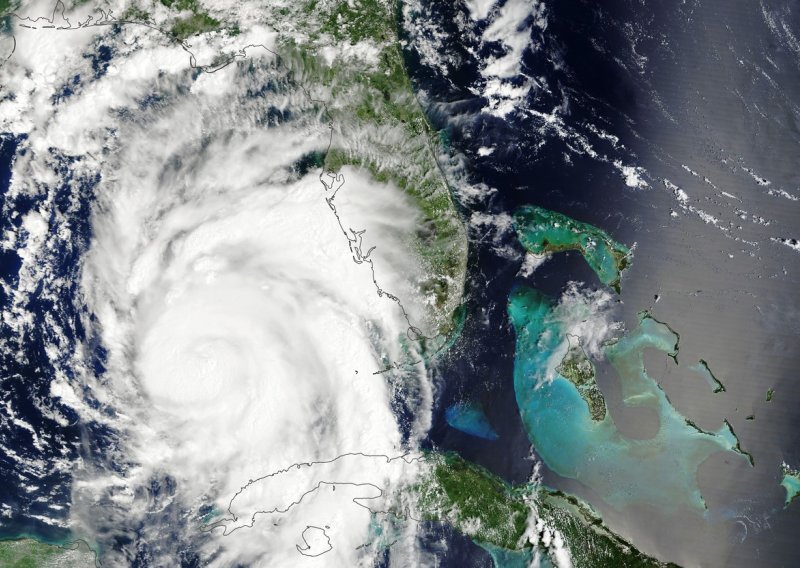Uragan grabi prema Floridi, udarit će kao 'iznimno opasna' oluja 4. kategorije