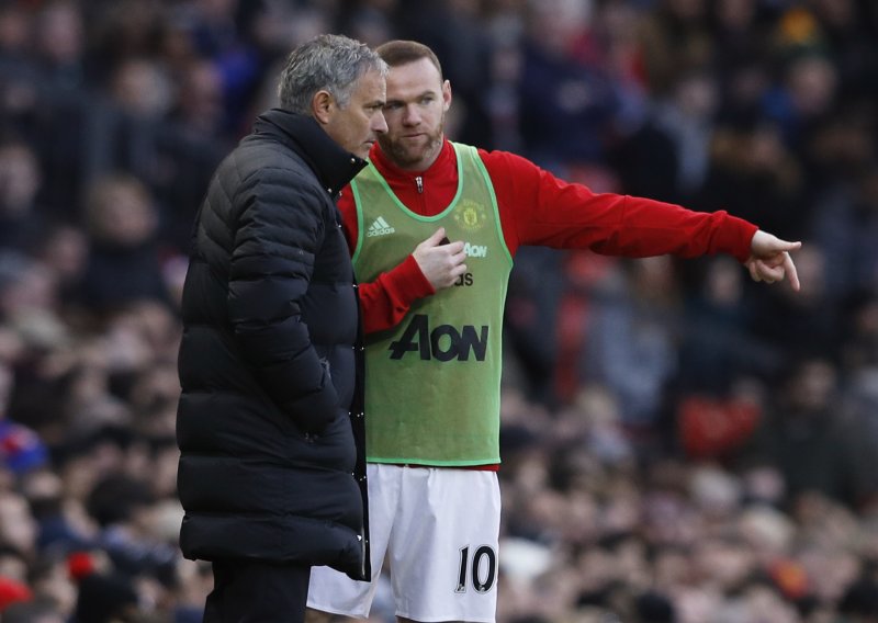 Mourinho iznenadio izjavom o Rooneyju; što mu je to trebalo?