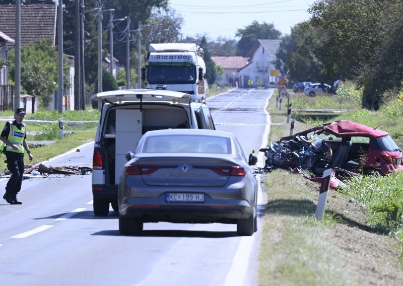 Dvije prometne nesreće na A1, jedna na Pelješcu i jedna na Podravskoj magistrali