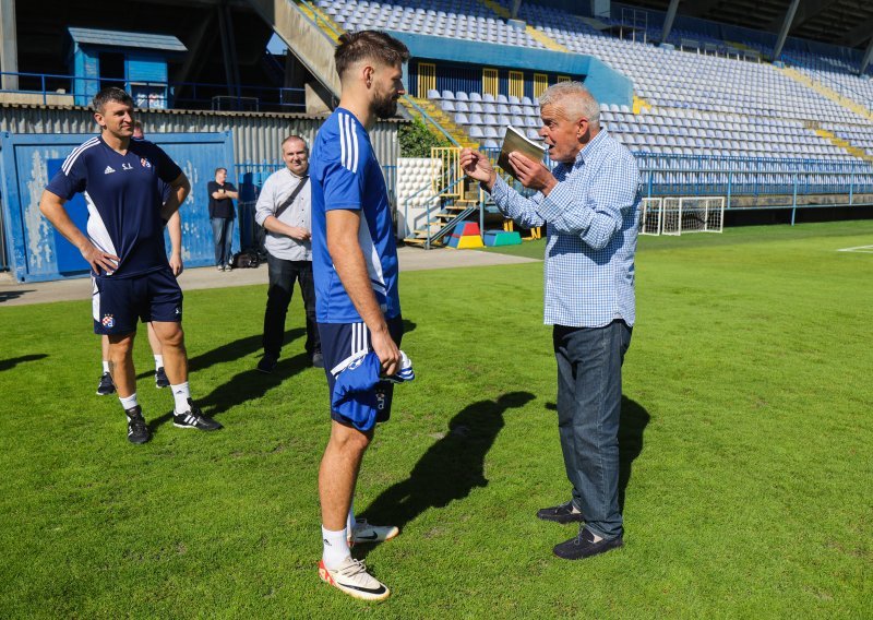 Emotivno u Maksimiru; u suzama rekao koliko voli Dinamo, a sada upoznao Petkovića