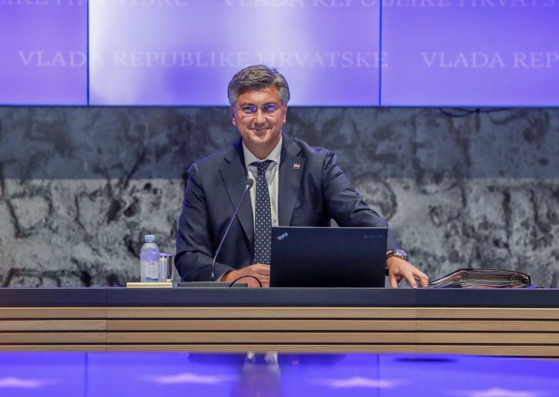 Plenković učenicima: Budite marljivi i kreativni