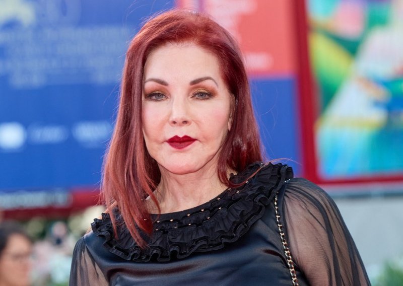 Priscilla Presley razbila zablude o njezinoj vezi s Elvisom Presleyjem