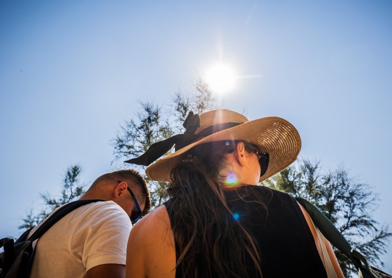 Još danas sunčano s temperaturama preko 30 stupnjeva, u srijedu stiže promjena