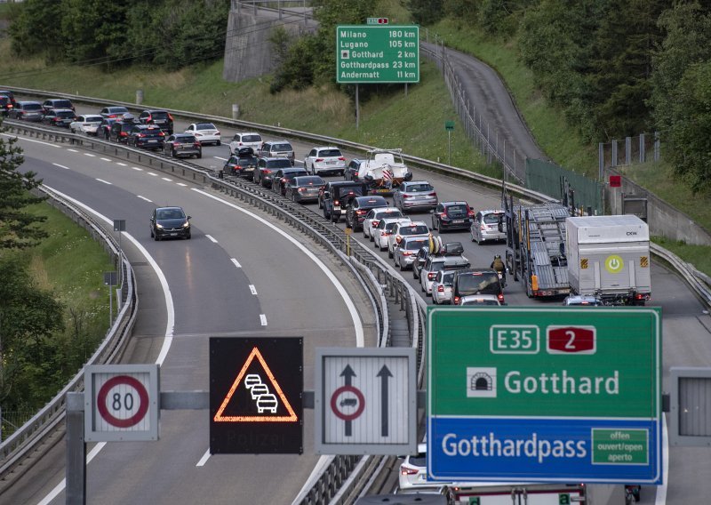 Švicarski tunel Gotthard bit će ponovno otvoren u petak