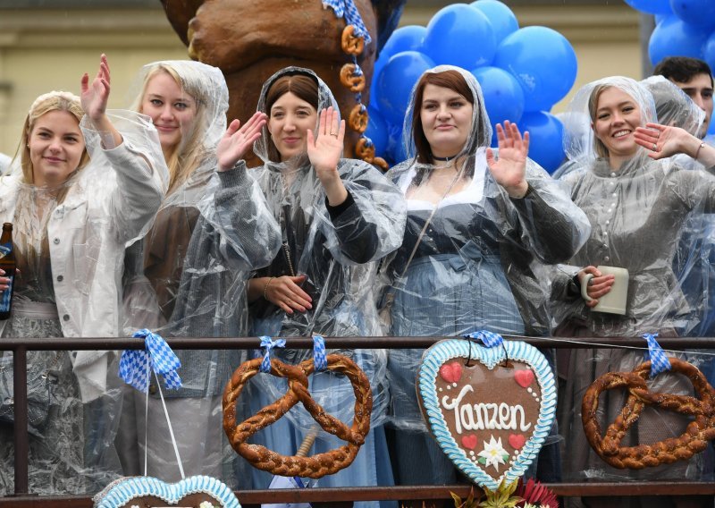 Počinje Oktoberfest: Cijene piva otišle u nebesa