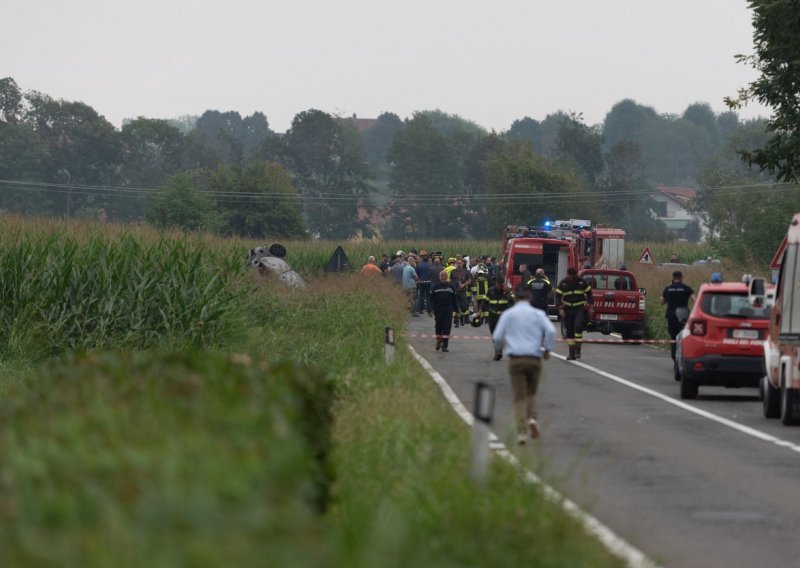 Talijanski vojni zrakoplov se srušio tijekom vježbi i ubio petogodišnjakinju