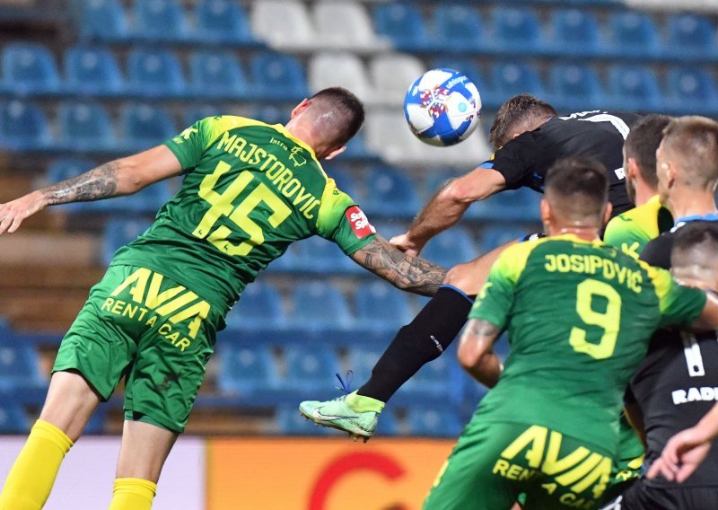 Varaždin Istru ostavio na jednoj pobjedi, onoj s Poljuda, gol odluke pao je iz penala
