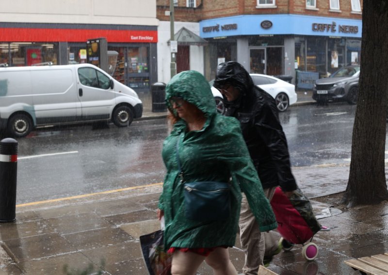Obilne kiše mogle bi izazvati poplave u Velikoj Britaniji