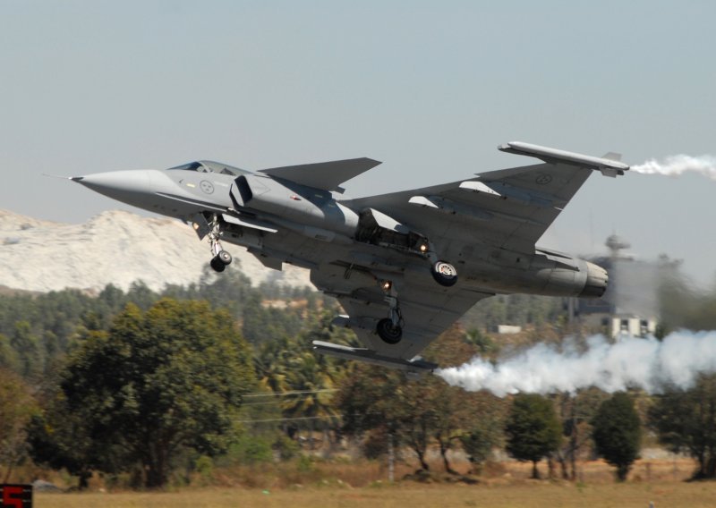 Nakon F-16, Ukrajina pregovara i o Gripenu, evo zašto je švedski lovac pogodan za nju