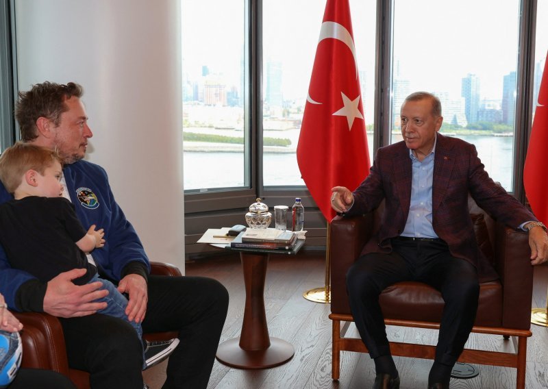Erdogan pozvao Muska da sljedeću Teslinu tvornicu gradi u Turskoj, odgovor je jasan