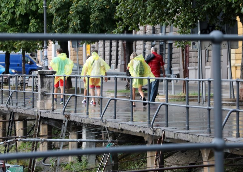 Stiže promjena: Za veliki dio Hrvatske upozorenje zbog grmljavinskog nevremena