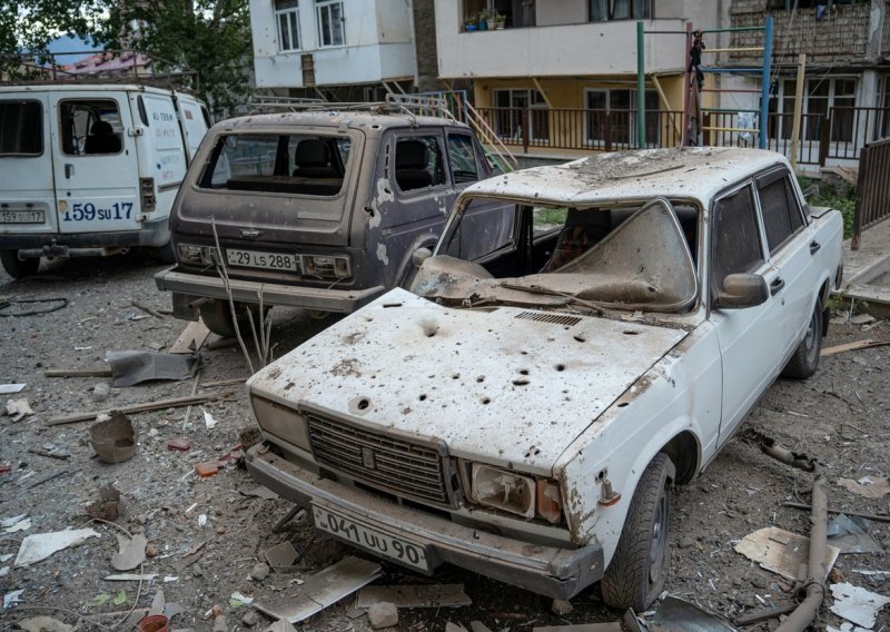 Nekoliko ruskih vojnika ubijeno u sukobu u Nagorno Karabahu