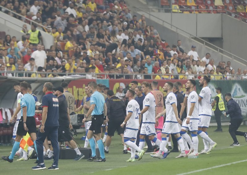 Rumunji kažnjeni za sramotno skandiranje na utakmici protiv Kosova