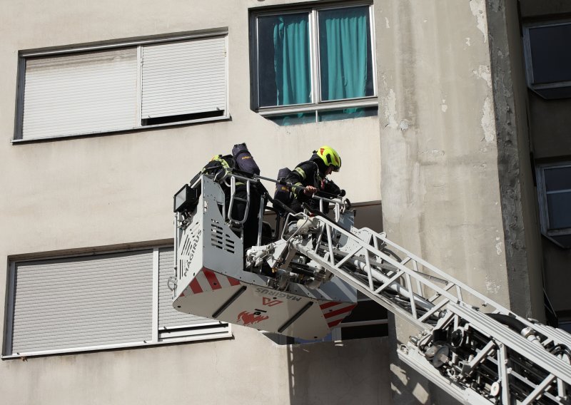 Lažna dojava u Zagrebu: Vatrogasci dojurili gasiti neboder, nigdje ni vatre ni dima