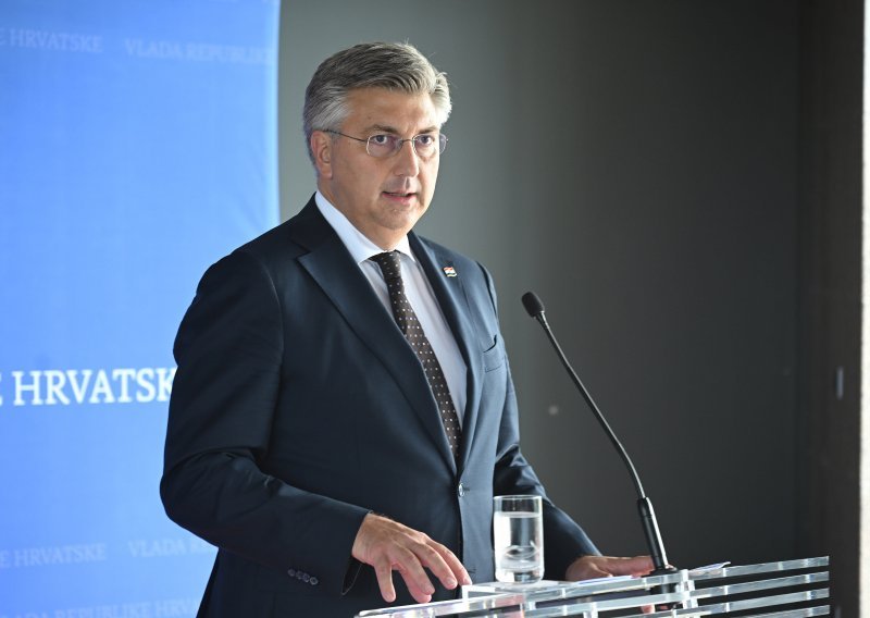 Plenković: Borba protiv nasilja nad ženama i u obitelji prioritet je Vlade